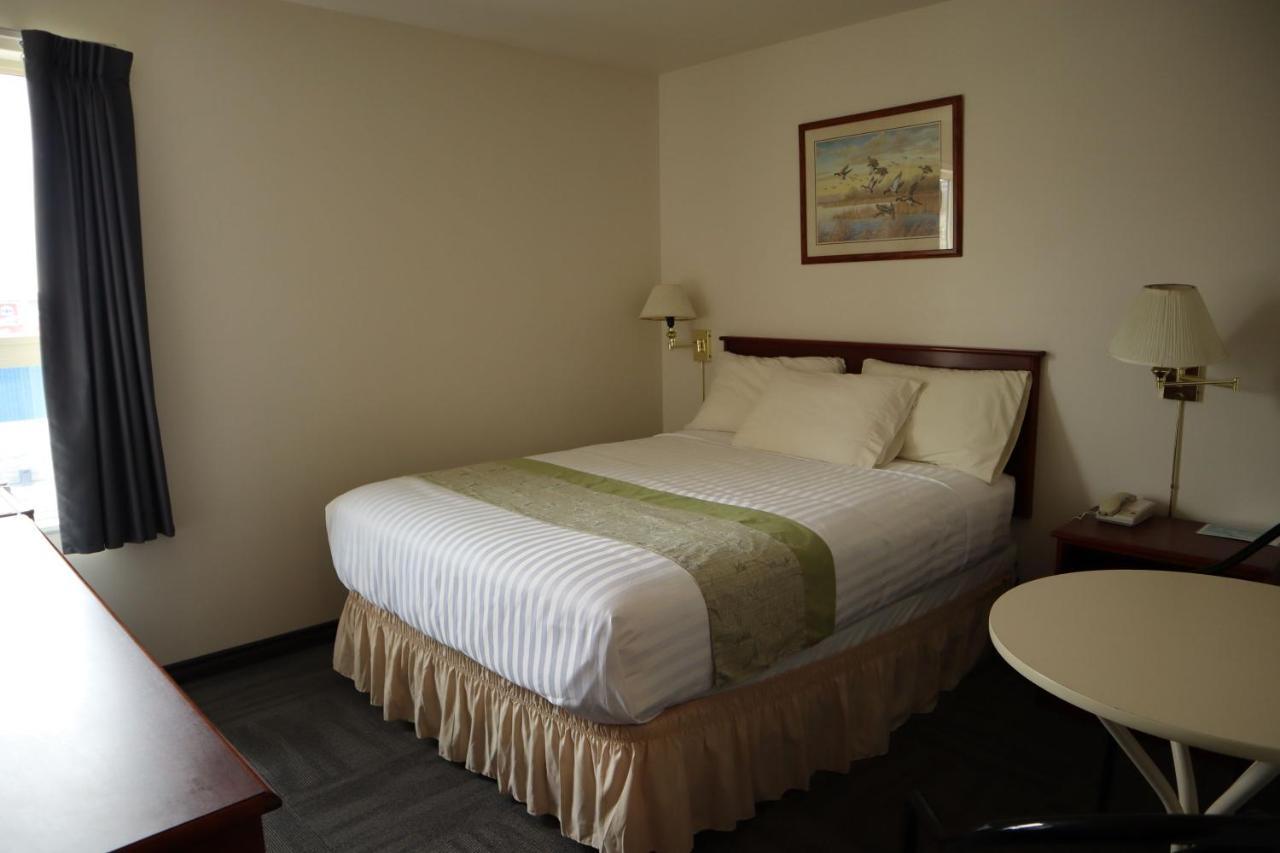 Destination Family Hotel Whitehorse Exterior foto