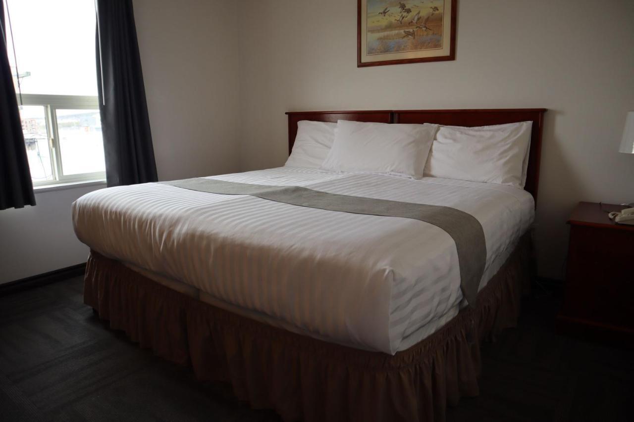 Destination Family Hotel Whitehorse Exterior foto